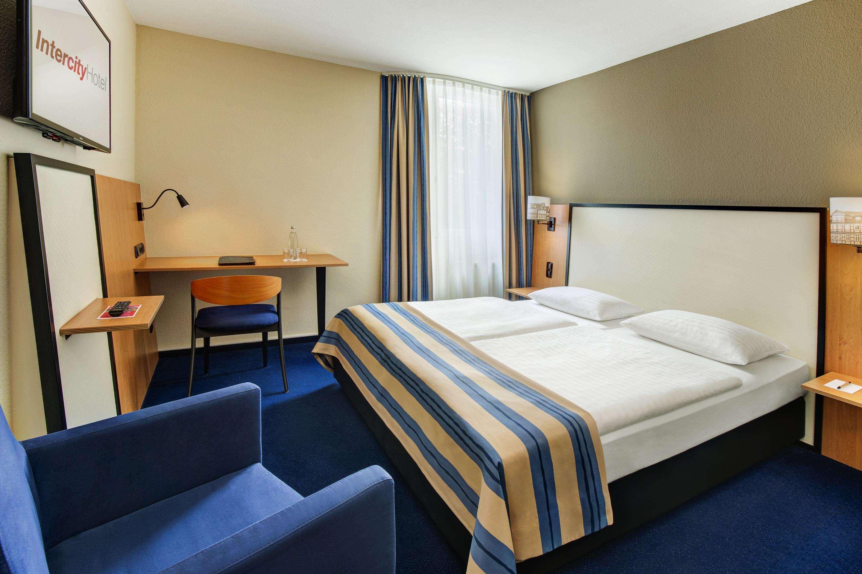 Intercityhotel Целле Екстер'єр фото