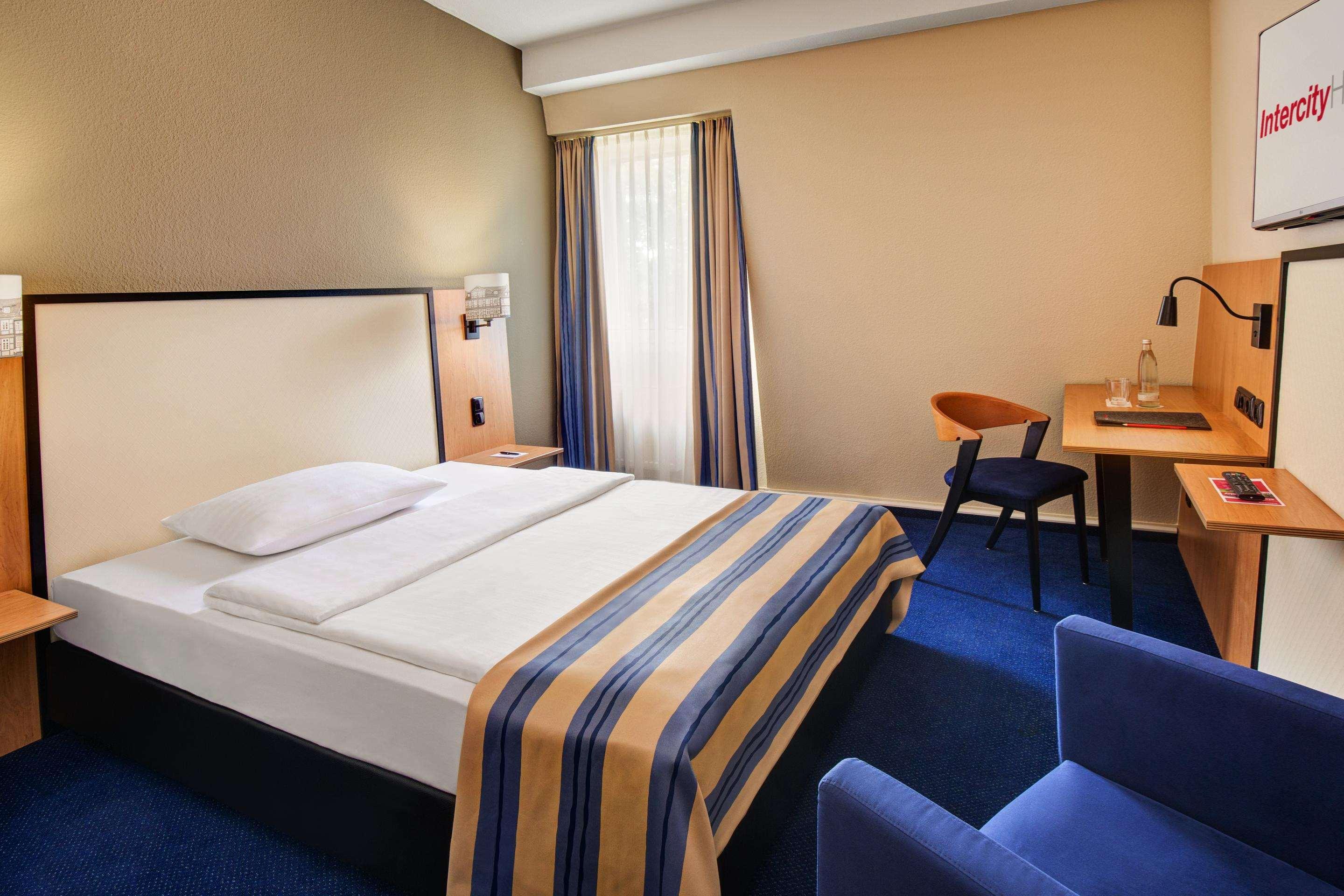 Intercityhotel Целле Екстер'єр фото