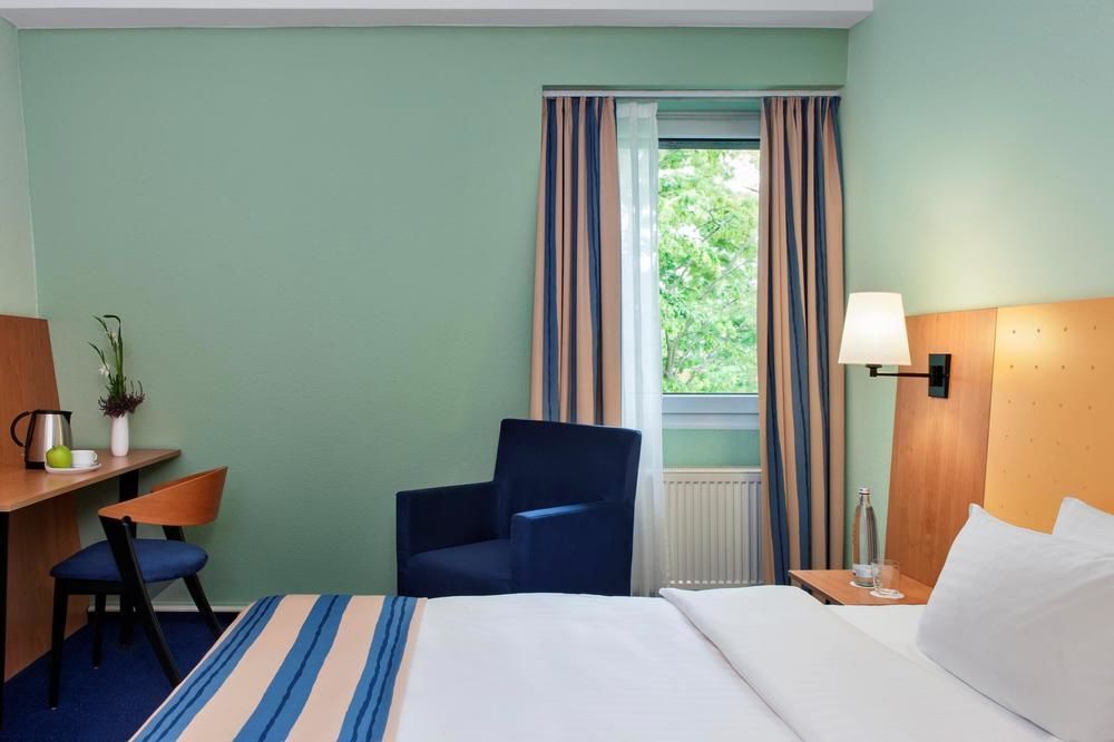 Intercityhotel Целле Екстер'єр фото